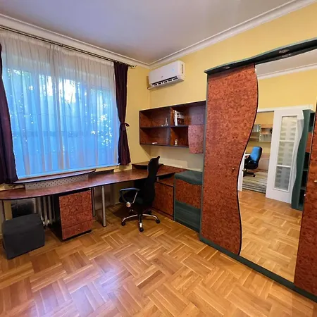 Mumbai Spacious 150 Sq M 2bdr Near Vitosha Blvd And Ndk Daire Sofya