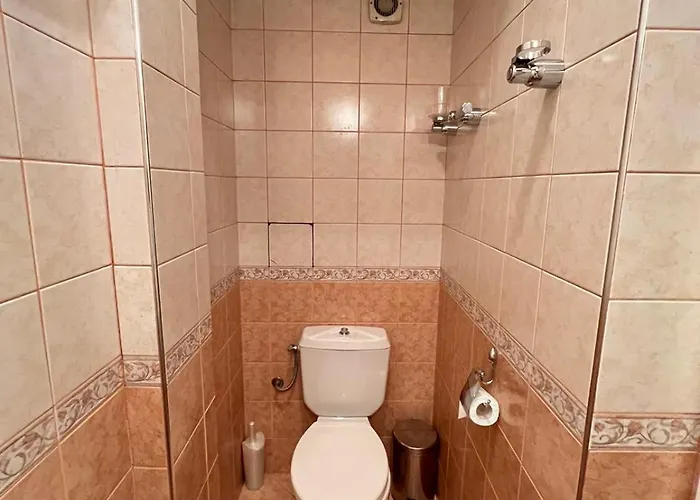 Mumbai Spacious 150 Sq M 2bdr Near Vitosha Blvd And Ndk Апартамент *