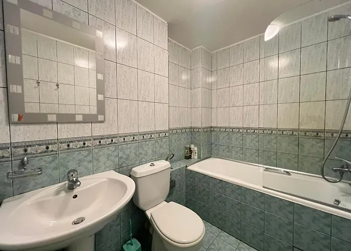 Apartament Mumbai Spacious 150 Sq M 2bdr Near Vitosha Blvd And Ndk